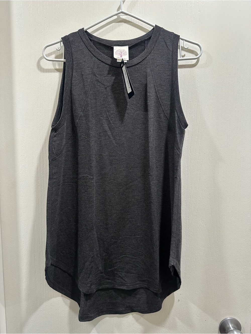 Women's Sleeveless Tank Top
